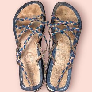 Nina Mexican Leather Blue Pink Strappy Sandals size 9